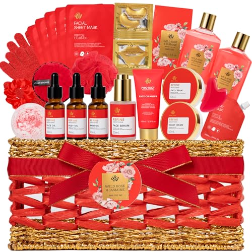 32-Piece Charcoal Spa Gift Set